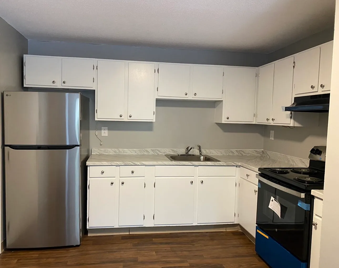 2 bed, 640 sqft, $1,795 — Photo 3