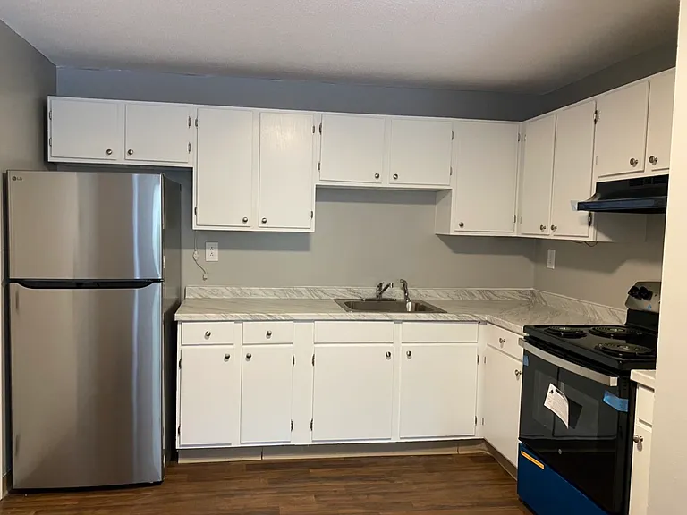 1265 Bodwell Rd #1B — Photo 3