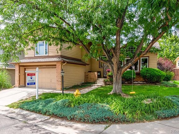 3rd image of 9864 W La Salle Pl