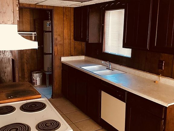 2nd image of 6213 Tierra Ln