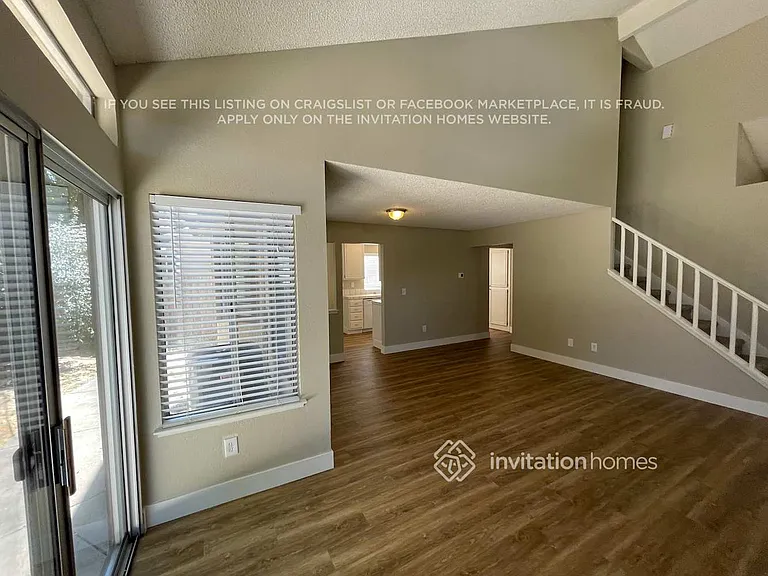 4939 Orinda Way — Photo 9