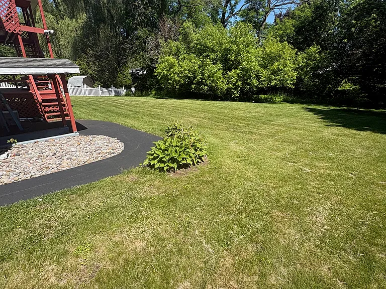 7 Apple Blossom Ln #B — Photo 18