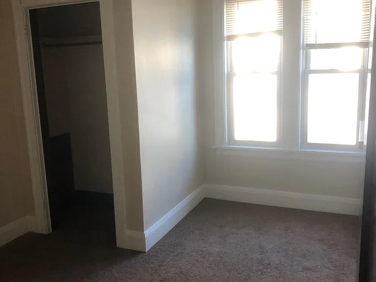 1215 E 3rd St #2 — Photo 2
