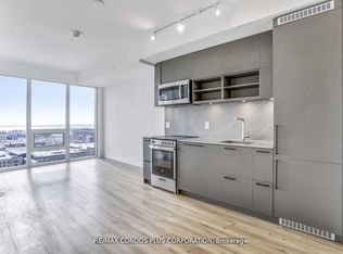 135 Liberty St #1402, Toronto, ON M6K 1A7