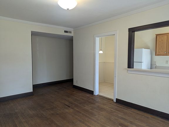 4th image of 1420 E State St #8