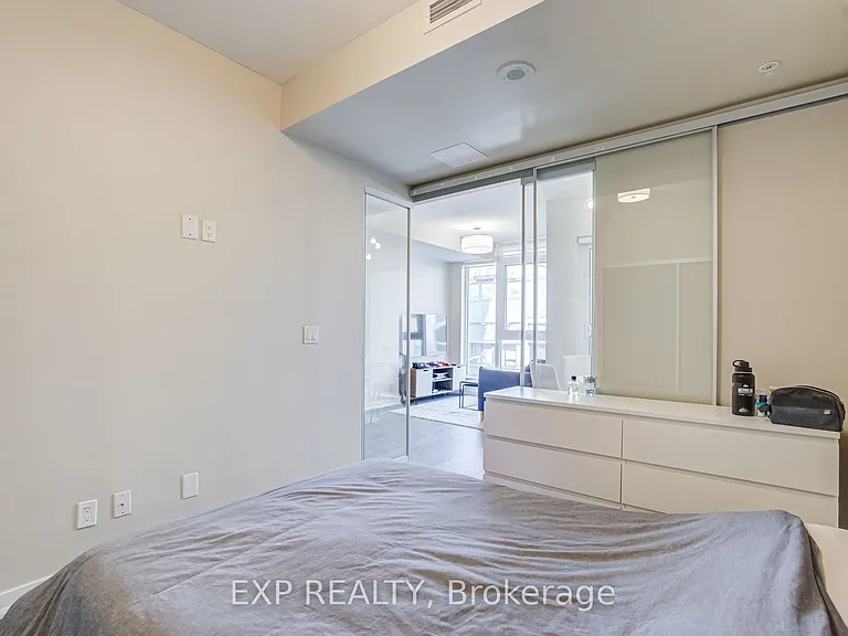 199 Richmond St W #303 — Photo 26