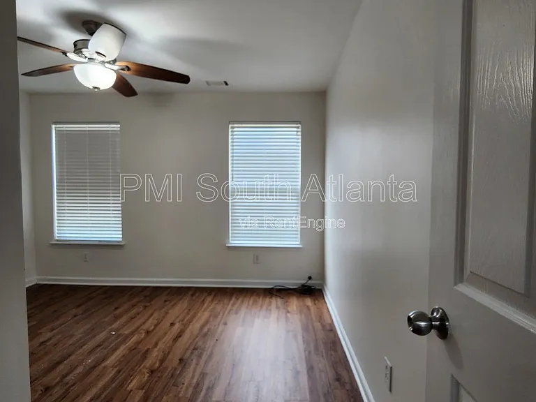 2551 Wrangler Dr SW — Photo 13