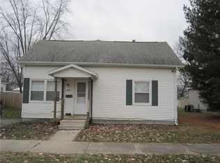 2609 Pine Ave, Mattoon, IL 61938