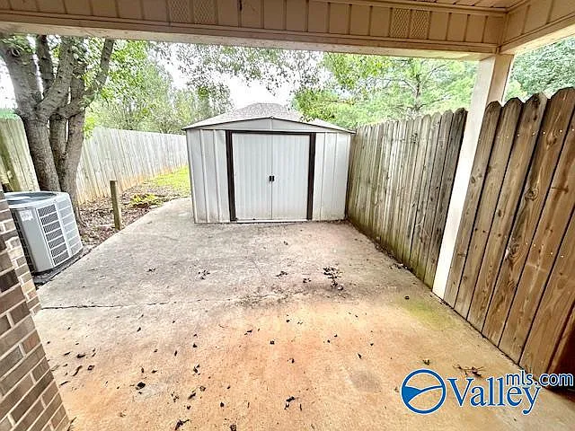119 Crescent Cir #119 — Photo 22