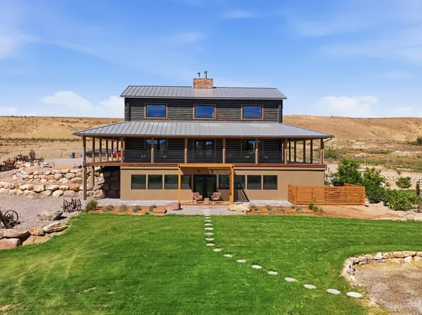 1020 Q 3/4 Rd, Mack, CO 81525