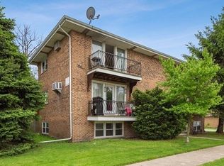 7101 Thomas Ave, Bridgeview, IL 60455