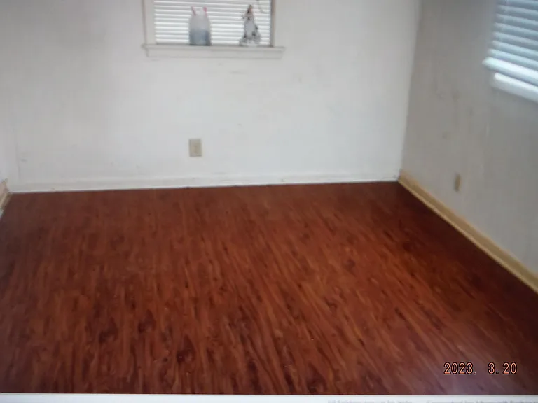 710 Kim St — Photo 2
