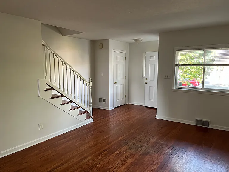 413 E 18th Ave — Photo 8