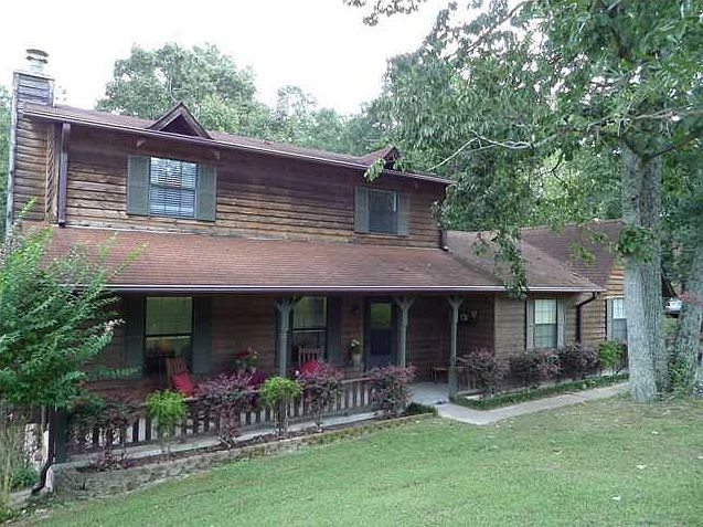 1st image of 529 Brownwood Cir