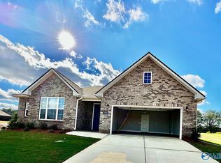 204 White Horse Way, Toney, AL 35773