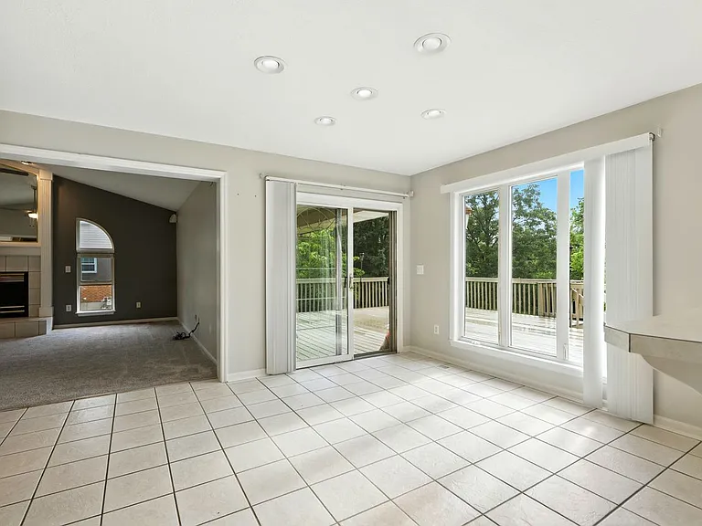 6643 Willow Bend Dr — Photo 11