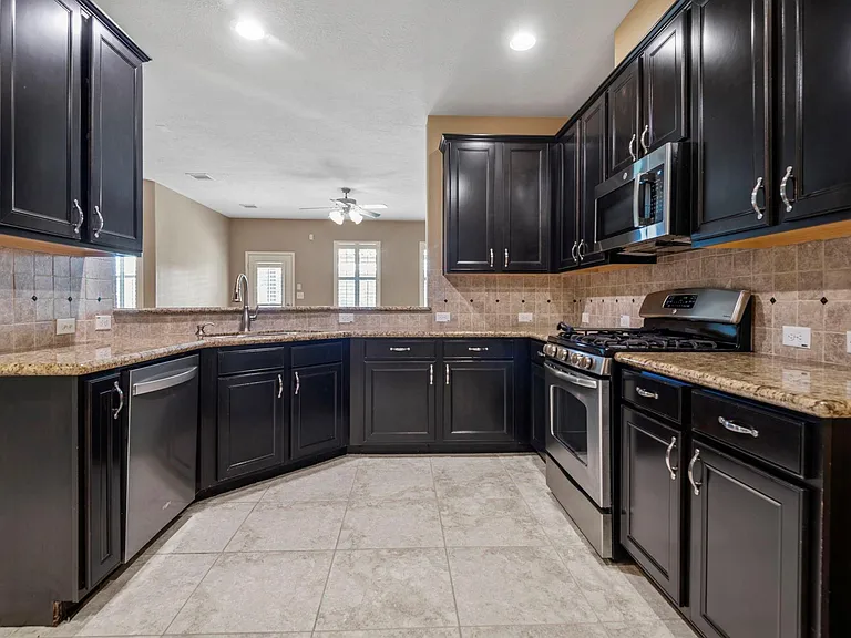 18723 Cypress Loch Dr — Photo 11