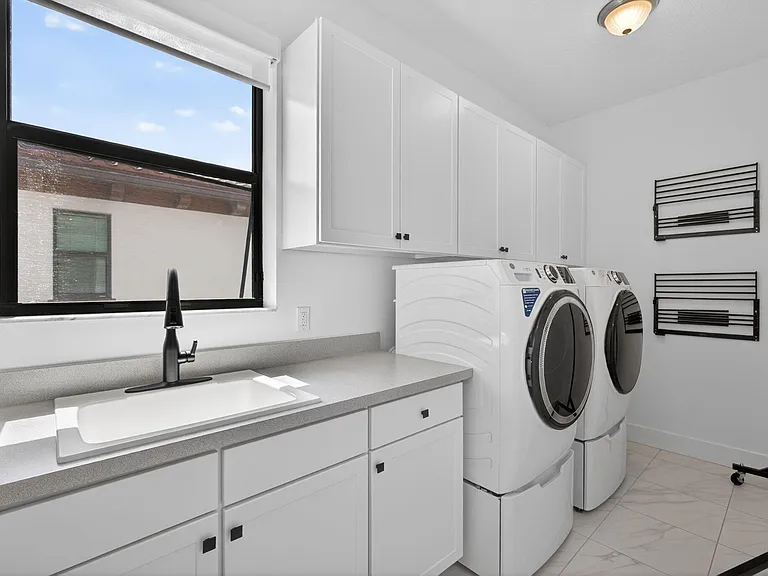 4025 Faraday Way — Photo 57