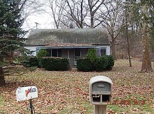 48651 Wear Rd, Belleville, MI 48111