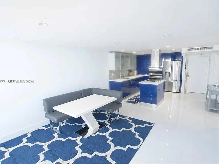 600 NE 36th St #1507 — Photo 4