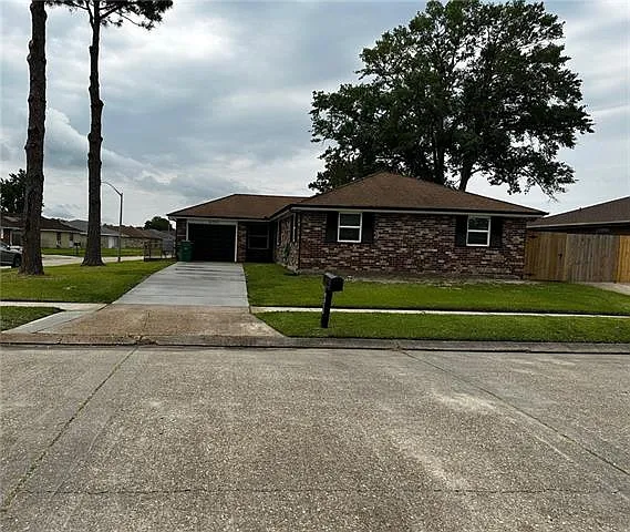 5300 Alpaca Dr — Photo 1