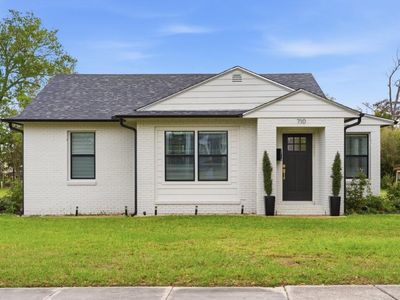 710 7th St, Lake Charles, LA, 70601