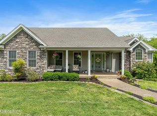 3809 Sumerlin Dr, Buckner, KY 40010