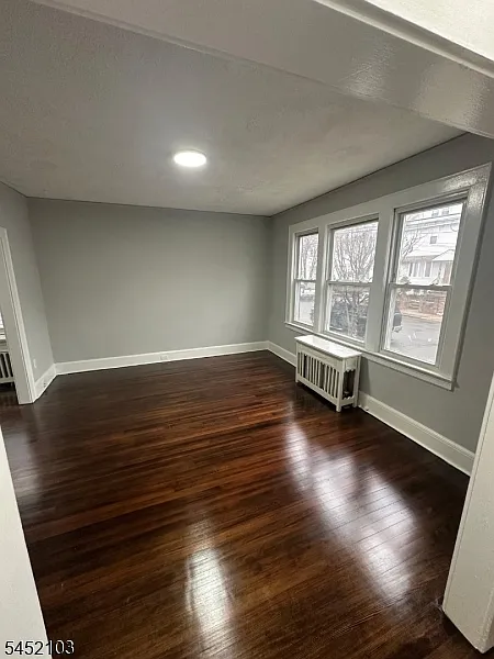 2 bed, 1.0 bath, $2,250 — Photo 2