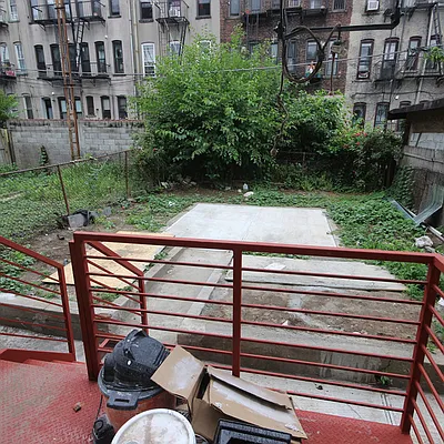 Rented by Nooklyn NYC LLC | media 6