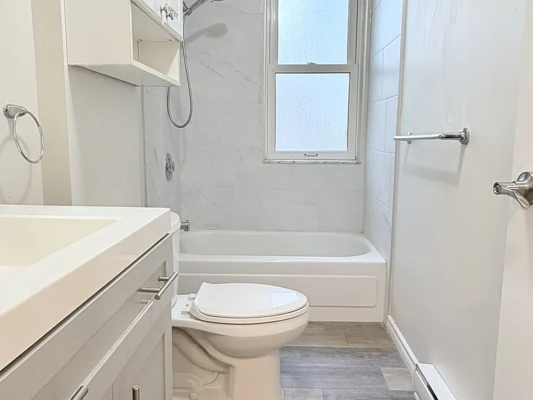 686 Lincoln Rd #2 — Photo 11