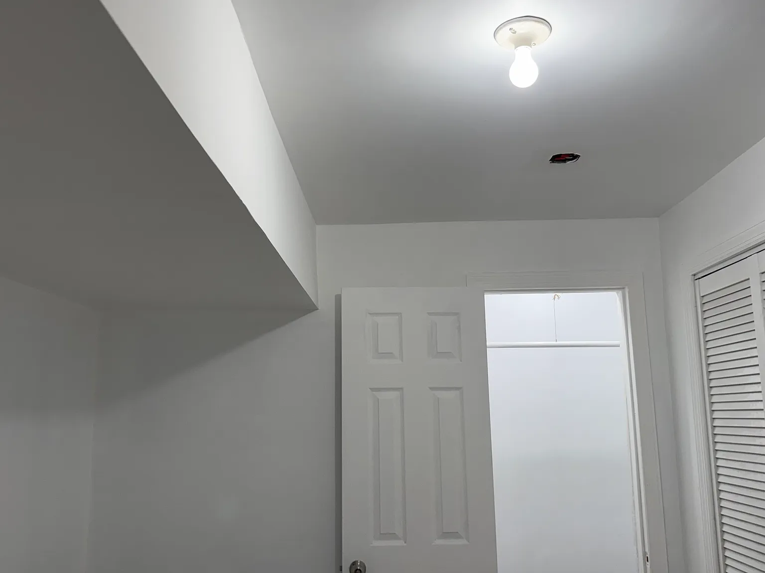 2 bed, $2,000 — Photo 2