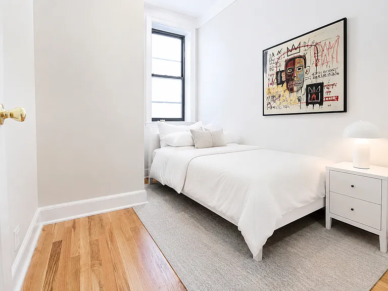 550 Riverside Dr #8 — Photo 7