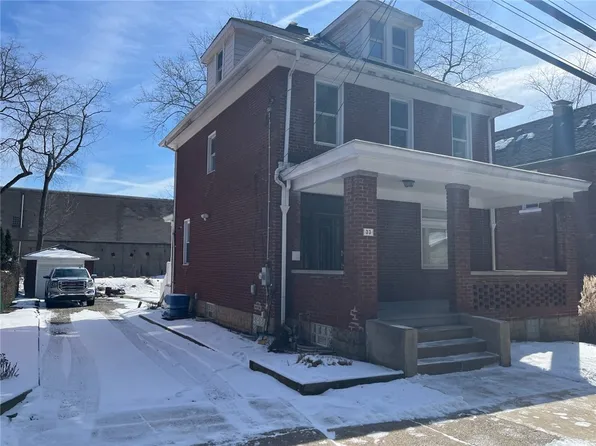 33 Kenmore Ave, Pittsburgh, PA 15221