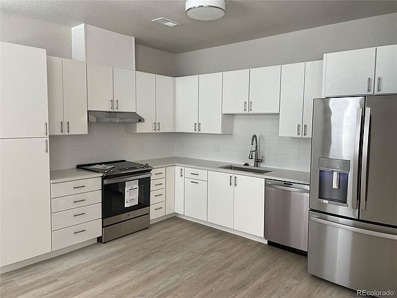 4th image of 2899 W 10th Ave