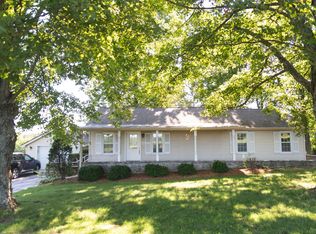 9523 S Strain Ridge Rd, Bloomington, IN 47401