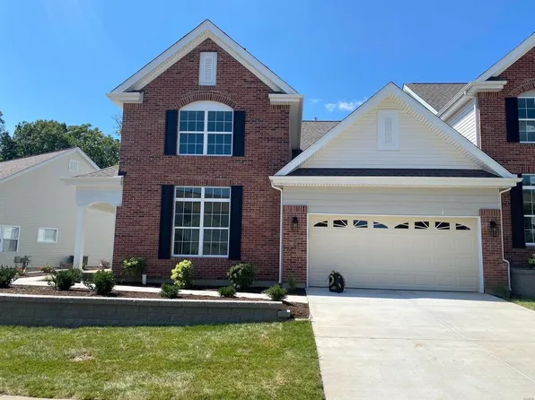 680 Bluffs View Ct, Eureka, MO 63025