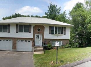 170 High Ridge Rd, Naugatuck, CT 06770