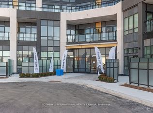 405 Dundas St W #413, Oakville, ON L6M 4M2