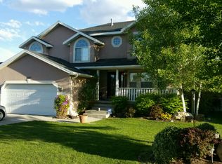 3267 W Star Fire Rd, South Jordan, UT 84095