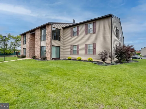 18 Kent Pl, Sewell, NJ 08080