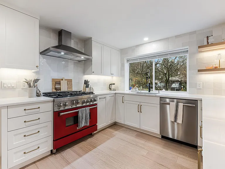 5103 SE Hunter Ct — Photo 8