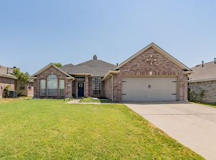 7705 Kittery Ln, Arlington, TX 76002