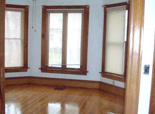 1917 Prospect St #1, Racine, WI 53404