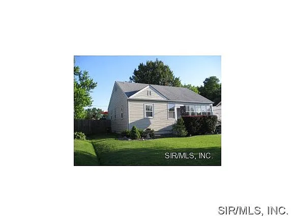 3633 Western Ave photo 1