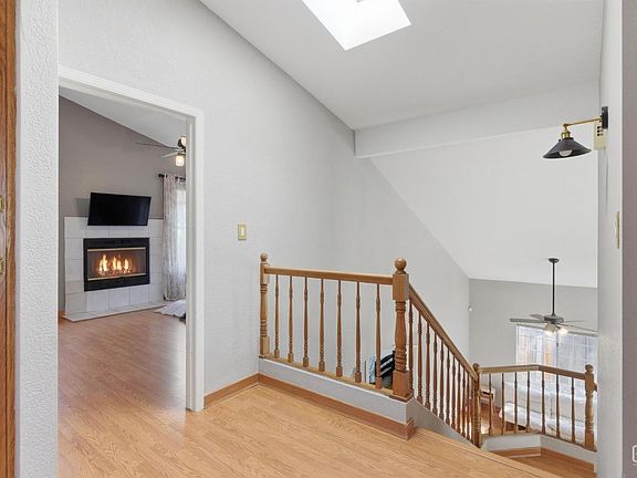 5th image of 9000 Caymus Ct