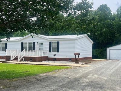 202 Purple Iris Drive, Pikeville, NC, 27863