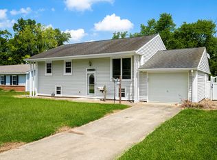 3087 Hawcreek Blvd, Columbus, IN 47203