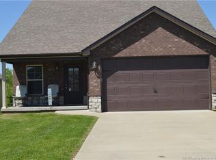 642 Sky Way Dr NW, Corydon, IN 47112