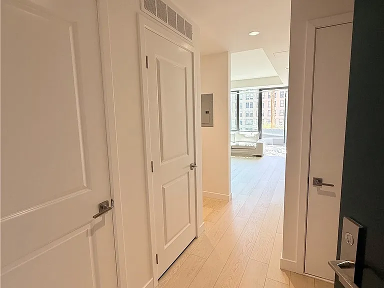 400 S Broadway Ave #726 — Photo 8
