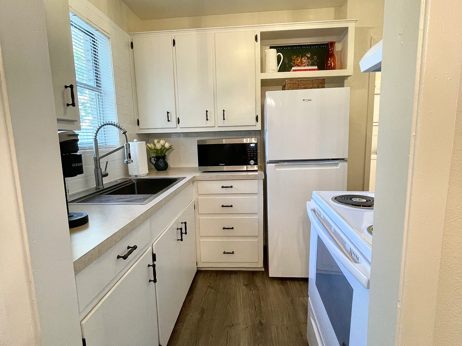 1409 Avenue G — Photo 3